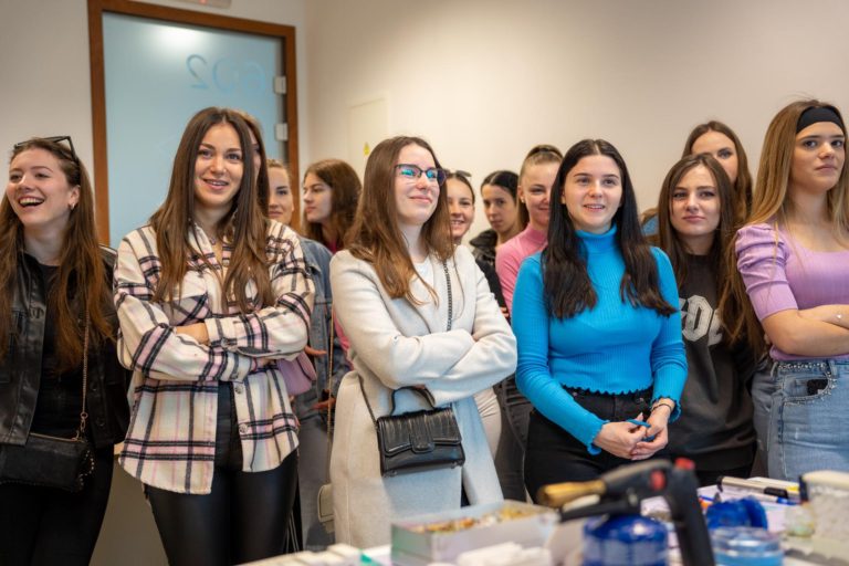Highschool students attending open days at identalia clinic in zagreb